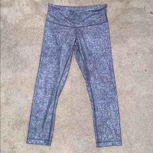 Lululemon leggings size 4